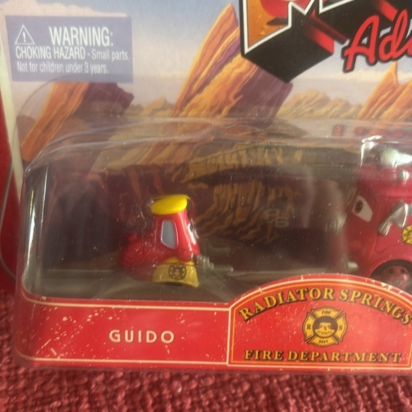 Disney Cars Mini Adventures Radiator Springs Fire Dept. Guido & Red Car - Picture 3 of 4
